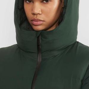 Chaqueta Acolchada para Mujer, Abrigo Acolchado con Forro de Borrego, Cálida, Impermeable, con Capucha Extraíble y Bolsillos con Cremallera - Product Image 6