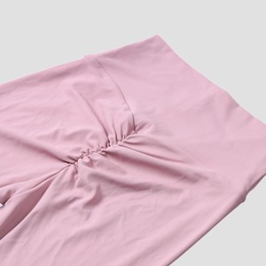 Pantalones de yoga para gimnasio de cintura alta para mujer de nailon de calidad OEM, mallas largas de fitness, monos, medias planas frontales a la cadera, 2 colores disponibles - Product Image 3