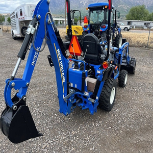Compre el nuevo tractor agrícola New Holland Workmaster 25S con ruedas, 24 HP, 4WD, cargador frontal, para motor y caja de cambios, alta productividad, listo para venta al por mayor. - Product Image 4