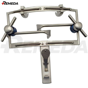 REMEDA Dingman Juego de mordaza bucal con 3 cuchillas Acabado mate La mejor calidad Dingman Retractor CE - Product Image 3