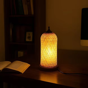 La mejor lámpara colgante de bambú natural 2025 con artesanía fina, ideal para dormitorios, salas de estar o restaurantes, proveedor indio - Product Image 5