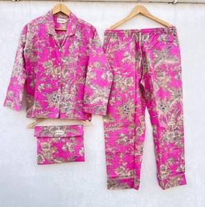 Ensemble de pyjama en coton floral pour femmes grande taille, imprimé numérique indien, décontracté, respirant, coupe ajustée, ensemble de pyjama pour demoiselle d'honneur - Product Image 1