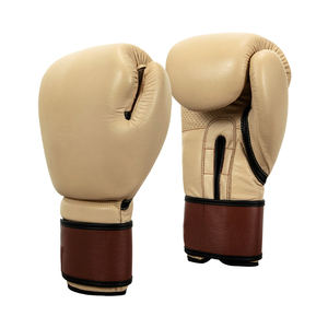 Guantes de boxeo de alta calidad hechos en fábrica al por mayor con impresión de logotipo personalizado, tamaños impermeables de 16oz y 14oz para deportes y gimnasios - Product Image 2