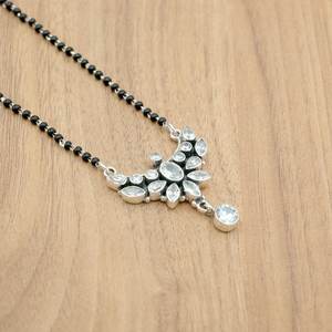 สร้อยคอจี้อัญมณี CZ สีขาวธรรมชาติ925เงินสเตอร์ลิงสำหรับงานแต่งงานหรือของขวัญ NL0218-GS - Product Image 1