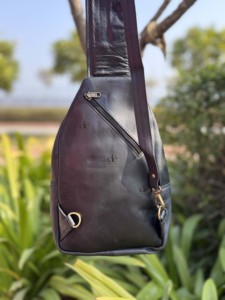 Best Seller New Arrival Stylish Unisex Genuine Leather Shoulder <b>Travel</b> <b>Bag</b> <b>Handbag</b> Multi Uses Money <b>Bag</b> Stylish Useful <b>Bags</b> - Product Image 4