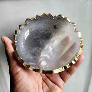 Bol en résine artisanal, design de modèle alimentaire fait à la main pour la décoration de la maison et le style d'intérieur - Product Image 3