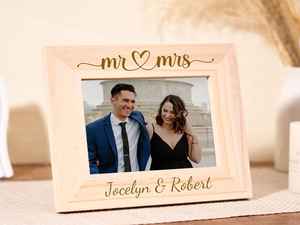 Cadre photo en bois massif robuste avec verre transparent, adapté aux grandes affiches et aux photos de famille - Product Image 2