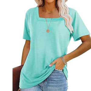 Camiseta verde de manga corta con cuello cuadrado informal para mujer, diseño de estampado bordado de Color sólido, logotipo de Material de lona de poliéster - Product Image 1