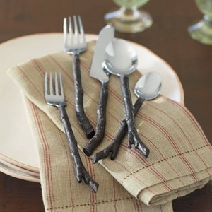 Couverts élégants à salade au fini doré, à long manche, durables, légers et élégants pour les repas et les réceptions. - Product Image 4
