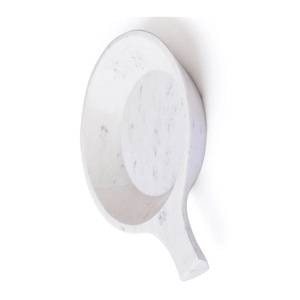 Cuenco de mármol blanco duradero respetuoso con el medio ambiente con mango elegante hecho a mano con piedra natural para un estilo duradero y comedor de lujo - Product Image 2