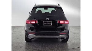 Mercedes-Benz GLB 250 FWD 2024 Usado en Excelentes Condiciones - Product Image 5