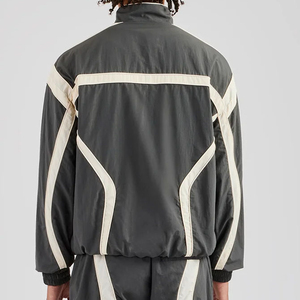 Novedad de 2025, traje cortavientos para hombre de calidad Premium de último diseño, chándales impermeables hechos a medida para invierno, patrón sólido - Product Image 5