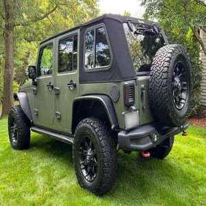 SUV Todoterreno 4x4 Usado, Listo para Conducir, Año 2014 - Product Image 2