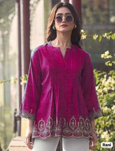Tendance nouveauté haute qualité incroyable attrayant rayonne flammé avec broderie coupe travail court Kurti à vendre - Product Image 6
