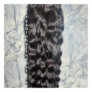 Vente en gros de cheveux humains vierges indiens bouclés naturels non transformés, cheveux Remy vierges à cuticules alignées - Product Image 1