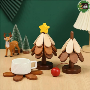Árbol de Navidad de Madera Hecho a Mano en Vietnam, Creado para Decoración Festiva y Arreglos de Mesa Navideños - Product Image 2