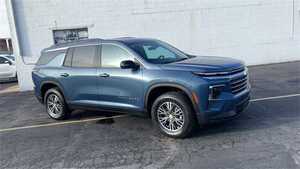 USADO EN BUEN ESTADO, 2024 LT AWD, Volante a la Izquierda, Interior Oscuro, ACC, Asientos de Tela, Neumáticos R19 - Product Image 2