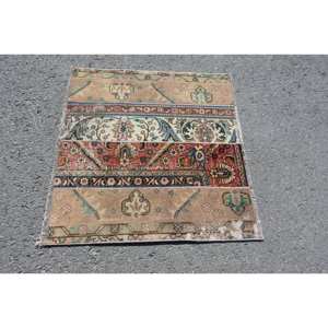 Classic Beige <b>Red</b> Large Area Kilim Style Turkish Rug 3.4 X 3.1ft Abstract Pattern <b>Wool</b> with Latex Backing 10mm Thickness - Product Image 3