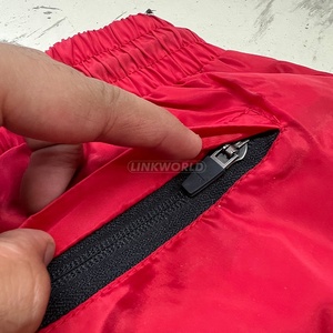 กางเกงขาสั้นวิ่งผู้ชายผ้าไนลอนโพลีเอสเตอร์กันลมตาข่ายแบบลำลองใช้ในยิมขายส่งสินค้ามาใหม่ - Product Image 6