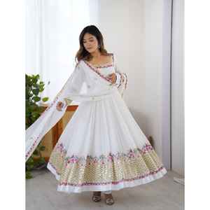 Elegante Conjunto de Tres Piezas Anarkali con Bordado de Lentejuelas, Diseño de Diseñador, Vestido, Dupatta y Pantalón, Georgette Pesado con Bordado, Largo hasta el Suelo, para Fiesta - Product Image 1