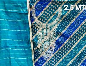 Costumes Salwar Kameez indiens de taille libre pour femmes, de créateur moderne brodé à la main, traditionnels, beaux et haut de gamme - Product Image 2