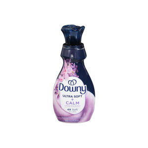 Ultra Concentrated Fabric Softener, Downy Ultra-Soft Calm Fewer Doses for Maximum Softness - Product Image 4