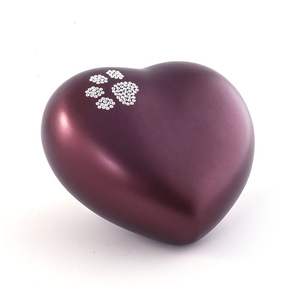 Fournisseur en gros d'urnes funéraires en forme de cœur en laiton à bas prix Magnifiques urnes funéraires en forme de cœur pour animaux de compagnie - Product Image 1