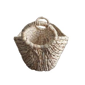 L80 Boîte de rangement multifonctionnelle en jacinthe d'eau de couleur naturelle pour restaurant, fabriquée à la main, pour boissons, aliments et fruits. - Product Image 3