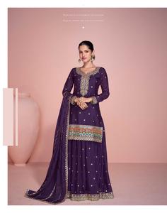 Conjunto Tradicional Maruti Fashion para Mujer, Top Sharara con Dupatta, Bordado Intenso en Seda Chinon, Colección de Exportación para Bodas y Todas las Temporadas - Product Image 3