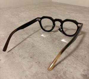 Gafas de Sol de cuerno de búfalo de lujo hechas a mano, respetuosas con el medio ambiente, gafas artesanales naturales, estilo Wayfarer moderno - Product Image 6