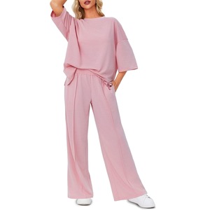 Camiseta y mallas de manga corta con cuello redondo de alta calidad y logotipo personalizado, conjunto de 2 piezas con cintura acampanada para mujer de BD - Product Image 4