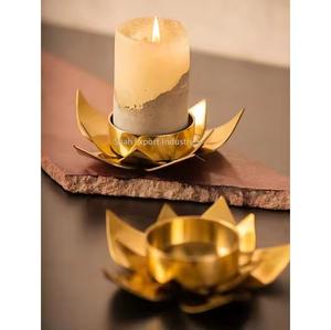 <b>Top</b> Trending Mini Lotus Flower Design Brass Metal Gold Tea Light Candle Holder for Home Event Diwali Decoration - Product Image 4