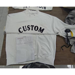 Sweat-shirt à col rond en molleton personnalisé avec rayures imprimées, col respirant, appliqué brodé, patch contrasté, automne-hiver - Product Image 5