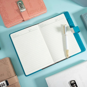 Elegantes diarios de cuaderno A5 de cuero PU con logotipo grabado con candado, perfectos para hacer diarios, tomar notas y reflexiones personales - Product Image 5