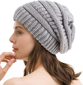 Vente en gros d'usine, bonnets unisexes à hauteur de la cheville, tissu en laine chaude d'hiver, tricot, logo personnalisé, impression numérique, couvre-chef d'hiver courant - Product Image 1