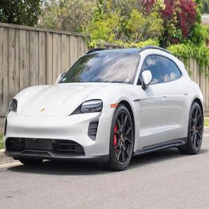 เกวียนไฟฟ้าทริส2023สปอร์ต GTS ได้รับการรับรองว่าใช้กับพอร์ช - Product Image 1