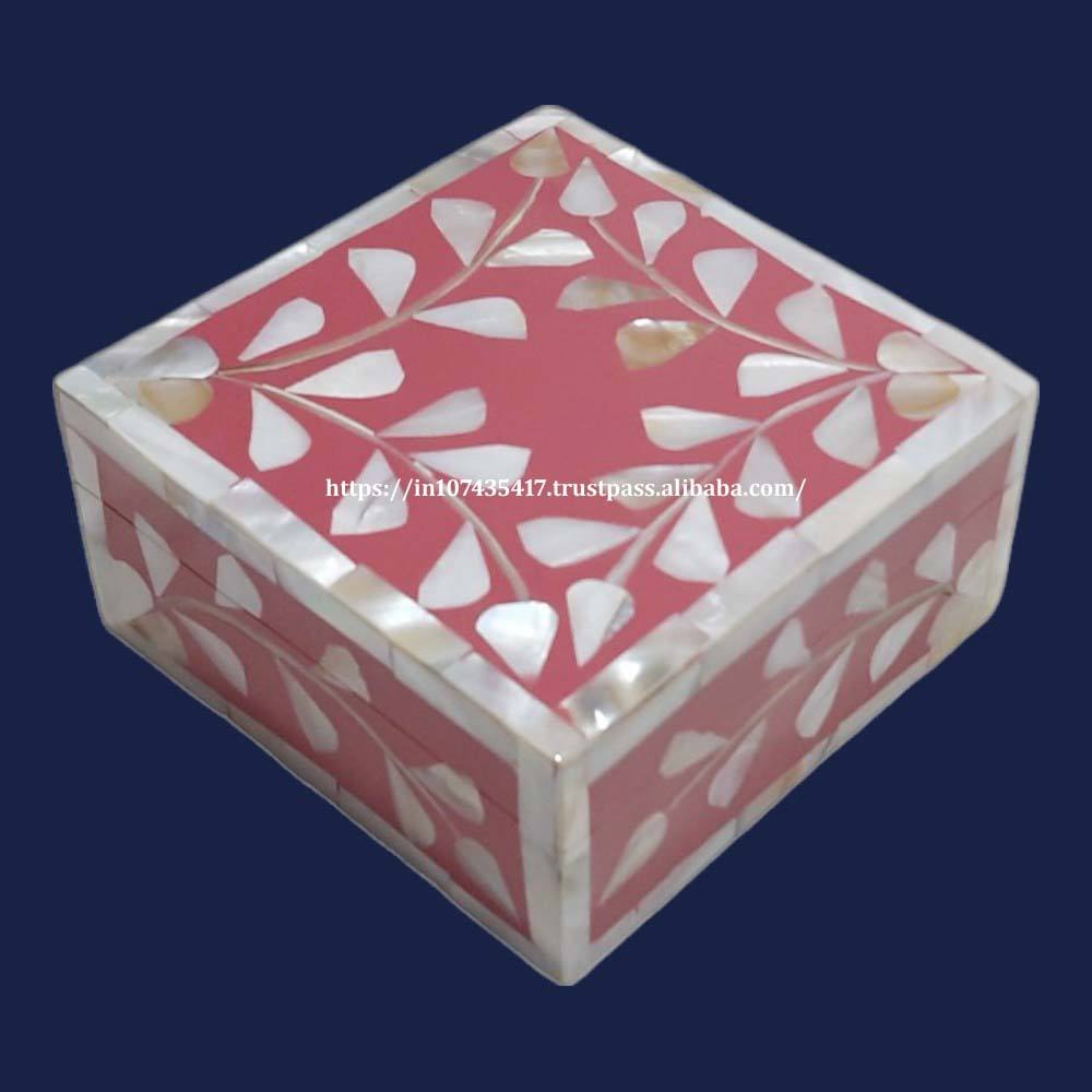 กุหลาบต้นแมดเด