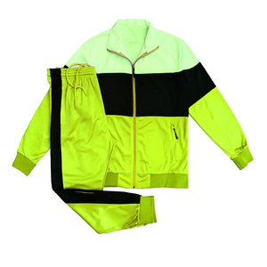Ensemble coupe-vent deux pièces tendance pour femme, en toile unie respirante et peau de mouton, avec logo personnalisé imprimé, survêtement zippé de qualité - Product Image 6