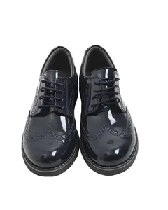 海军蓝或黑色休闲儿童鹿皮鞋儿童婚宴鞋白色底