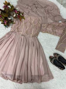 FANCY PARTY WEAR FAUX GEORGETTE SECUENCIA TRABAJO Y VOLANTES LEHENGA Y BLUSA CON DUPATTA ADJUNTO - Product Image 3