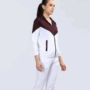 Survêtement moderne bordeaux et blanc Veste zippée confortable et pantalon de jogging Confort sans effort pour un style quotidien - Product Image 5