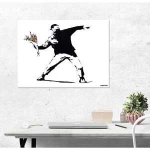 Affiche graffiti Banksy jetant des fleurs pour décoration murale - Product Image 4