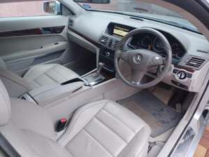 รถยนต์มือสอง พวงมาลัยซ้าย/ขวา ปี 2010 เมอร์เซเดส-เบนซ์ อี-คลาส อี350 - Product Image 3