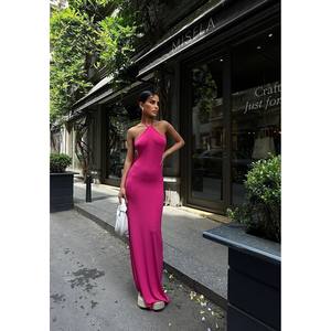 Vestido Maxi de Satén con Cuello Halter Transpirable y Diseño sin Espalda, Cintura Natural - Product Image 2