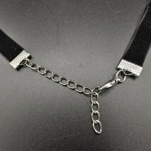 Collier ras du cou gothique en velours noir avec pendentif hexagramme, bijoux de mode sombre personnalisés pour événements gothiques et <span class=keywords><strong>punk</strong></span>, logo et emballage personnalisés - Product Image 6