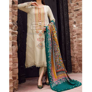 Ensemble de luxe 3 pièces pour femme 2026 : Shalwar Kameez, Dupatta et vêtements de créateur de qualité supérieure - Product Image 2