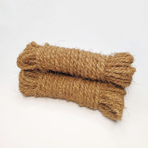 Ficelle de coco de qualité supérieure Ficelle de coco naturelle Faisceaux de corde Vente à chaud Ficelles de coco en gros - Product Image 1
