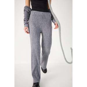Pantalones Suaves con Cintura Elástica y Acanalado - Product Image 5