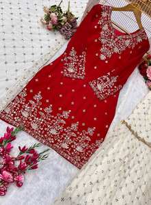 Présentation de New Designer Party Wear Look Top-Plazzo et Dupatta Avec Broderie Lourde Travail Faux Georgette - Product Image 6