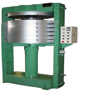 เครื่องอัดไฮดรอลิกอัตโนมัติ Paxton 150-250 ตัน พร้อมระบบควบคุม PLC สำหรับการอบยางรถจักรยานและรถจักรยานยนต์ - Product Image 1